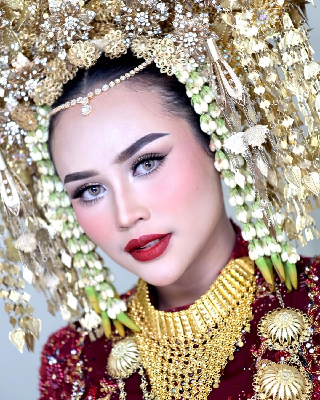 MUA ULFAHA OLEON PRODUCTION 4